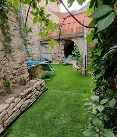 Ferienhaus Agreable Maison De Village Avec Piscine