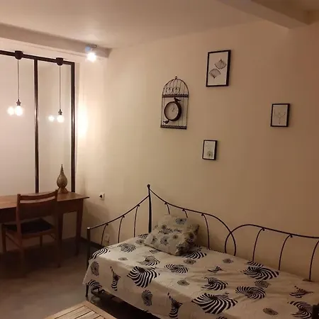 Agreable Maison De Village Avec Piscine Ferienhaus Saint-Hilaire-de-Brethmas